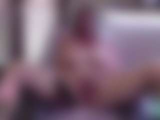 Live cam show with JennaDeluxe - Blonde Hair on liverealitysex.com
