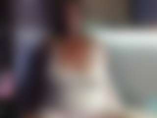 Live cam show with JennaDeluxe - Blonde Hair MILF on Fit Hotties