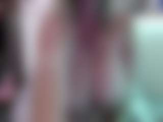 JennaDeluxe MILF webcam performer live streaming