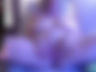 Live cam show with JennaDeluxe - Mature on chickslive.net