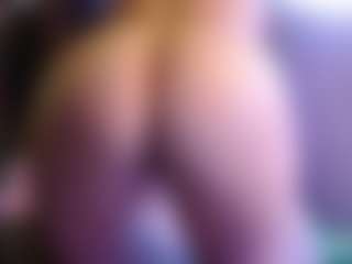 JennaDeluxe's Live Sex Cam Show