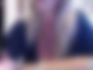 Live cam show with JennaDeluxe - Blonde Hair Middle Aged on Hubzter Live