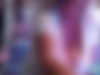 Live cam show with JennaDeluxe - Blonde Hair Middle Aged on liverealitysex.com
