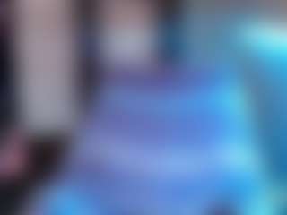 JennaDeluxe MILF webcam performer live streaming