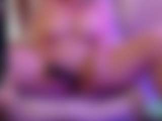 Live cam show with JennaDeluxe - Middle Aged on fuck-show.com