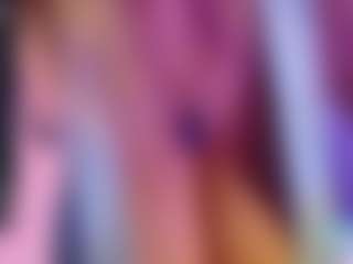 Live cam show with JennaDeluxe - Blonde Hair Curvy on Camsoda