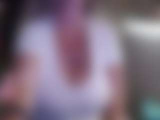 Live cam show with JennaDeluxe - Middle Aged on AdultVida.com