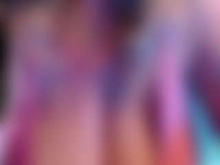 JennaDeluxe MILF webcam performer live streaming