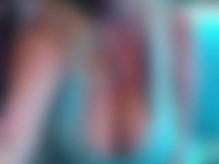 Live cam show with JennaDeluxe - Middle Aged on SxyPornLive