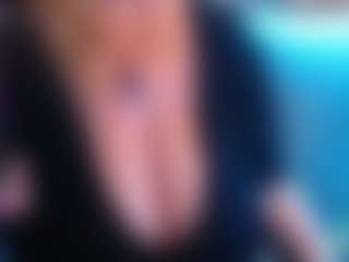 Live cam show with JennaDeluxe - Middle Aged on Dolls Live