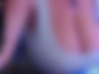 Live cam show with JennaDeluxe - Cum Mature on Camsoda