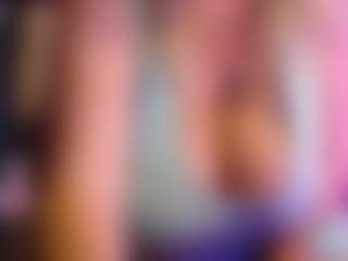 Live cam show with JennaDeluxe - Smoking on testsause.com