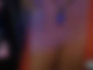 Live cam show with JennaDeluxe - Blonde Hair MILF on live.xbliss.ai