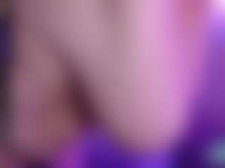 JennaDeluxe's Live Sex Cam Show