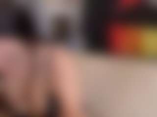 Live cam show with lexicakess - Thick on Camsoda