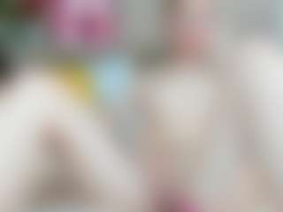 Live cam show with SweetLady69 - Blonde Hair MILF on SxyPornLive