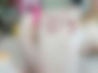 Live cam show with SweetLady69 - Blonde Hair MILF on friskycurves.com