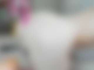 Live cam show with SweetLady69 - Fingers on Gym Cam Girls