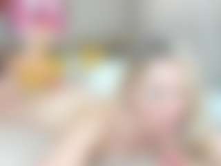 Live cam show with SweetLady69 - Public on Camsoda