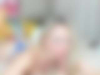 Live cam show with SweetLady69 - Public MILF on TeamSkeetLive