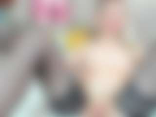 SweetLady69's Live Sex Cam Show