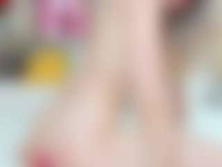 SweetLady69 MILF webcam performer live streaming