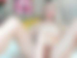 Live cam show with SweetLady69 - Blue Eyes on Gym Cam Girls