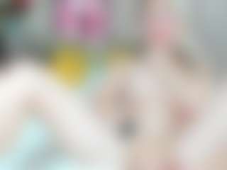 Live cam show with SweetLady69 - Blue Eyes on madthumbs
