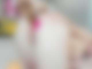 SweetLady69 MILF webcam performer live streaming