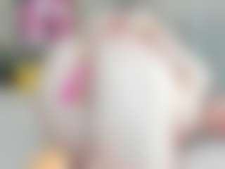 SweetLady69 MILF webcam performer live streaming