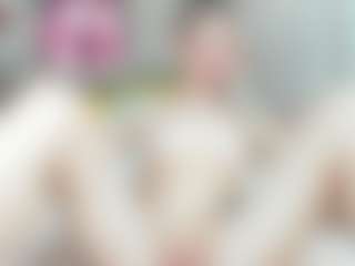 Live cam show with SweetLady69 - Public on Fling VIP Chat