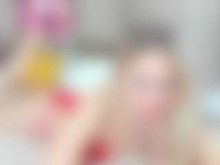 SweetLady69 MILF webcam performer live streaming
