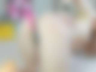 SweetLady69 MILF webcam performer live streaming
