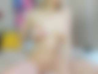 Live cam show with SweetLady69 - Amateur MILF on googirlz