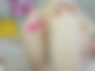 Live cam show with SweetLady69 - Public MILF on LiveSexCams6