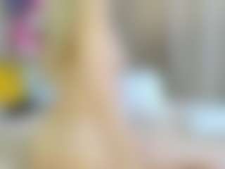 Live cam show with SweetLady69 - Public MILF on SpunkLive