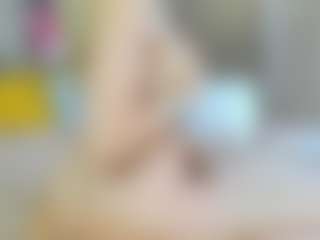 Live cam show with SweetLady69 - Blonde Hair Middle Aged on TastyBlacksLive
