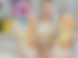 Live cam show with SweetLady69 - Public on Instabang