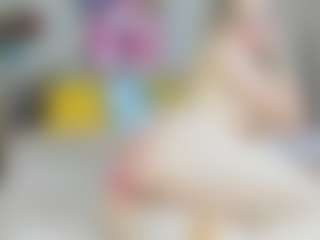 SweetLady69 MILF webcam performer live streaming