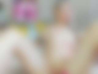 Live cam show with SweetLady69 - Middle Aged on Camsoda