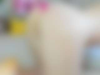 Show de cam en vivo con SweetLady69 - Average en Camsoda