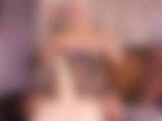 Live cam show with Gianella-Cox - Blonde Hair on justonemore.cc