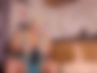Live cam show with Gianella-Cox - Blonde Hair MILF on Gym Cam Girls