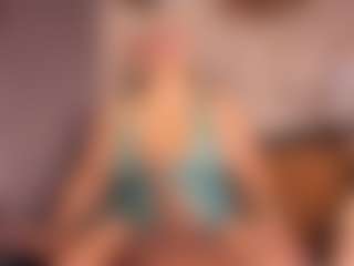 Gianella-Cox's Live Sex Cam Show