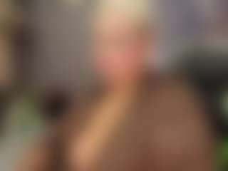 Live cam show with Gianella-Cox - Joi on slutload