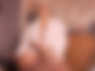 Live cam show with Gianella-Cox - Thong on Mixed Magazine Live
