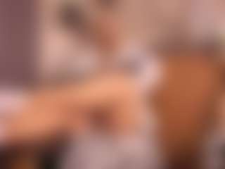 Live cam show with Gianella-Cox - Joi on AdultVida.com