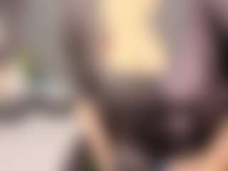 Live cam show with Gianella-Cox - Smoke on Camming Site