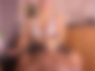 Live cam show with Gianella-Cox - Sexwebcam MILF on CamClone