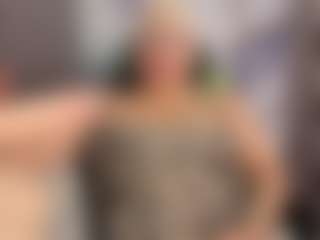 Live cam show with Gianella-Cox - Joi on Streamer API